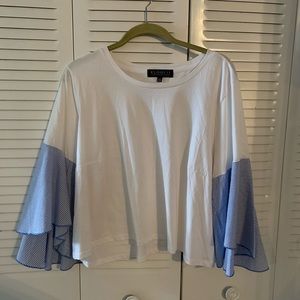 ELOQUII Crop T-shirt with flutter sleeves